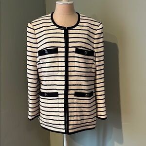 Black and White Striped Blazer with Structured Silhouette